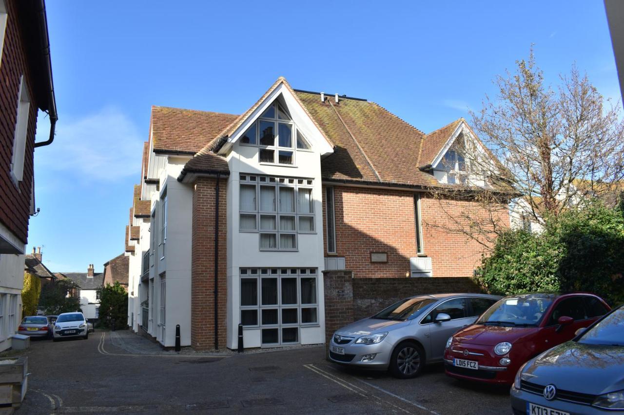 Super Funky Spire View Cottage - Free Gated Parking - Ultra Wifi Canterbury Exterior foto